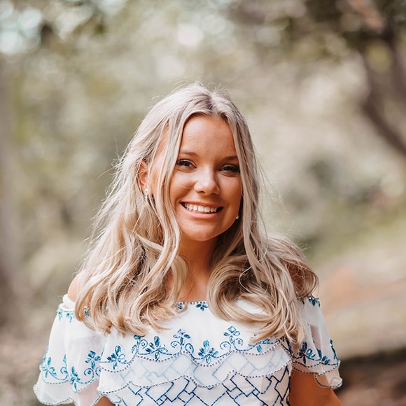 Meet your Posher, Tatum - Picture 1 of 1